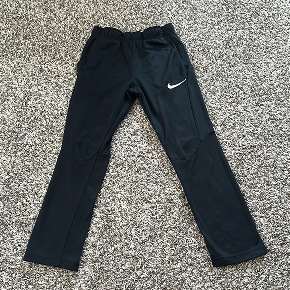Nike Dri-Fit Joggers for boys - Picture 1 of 4